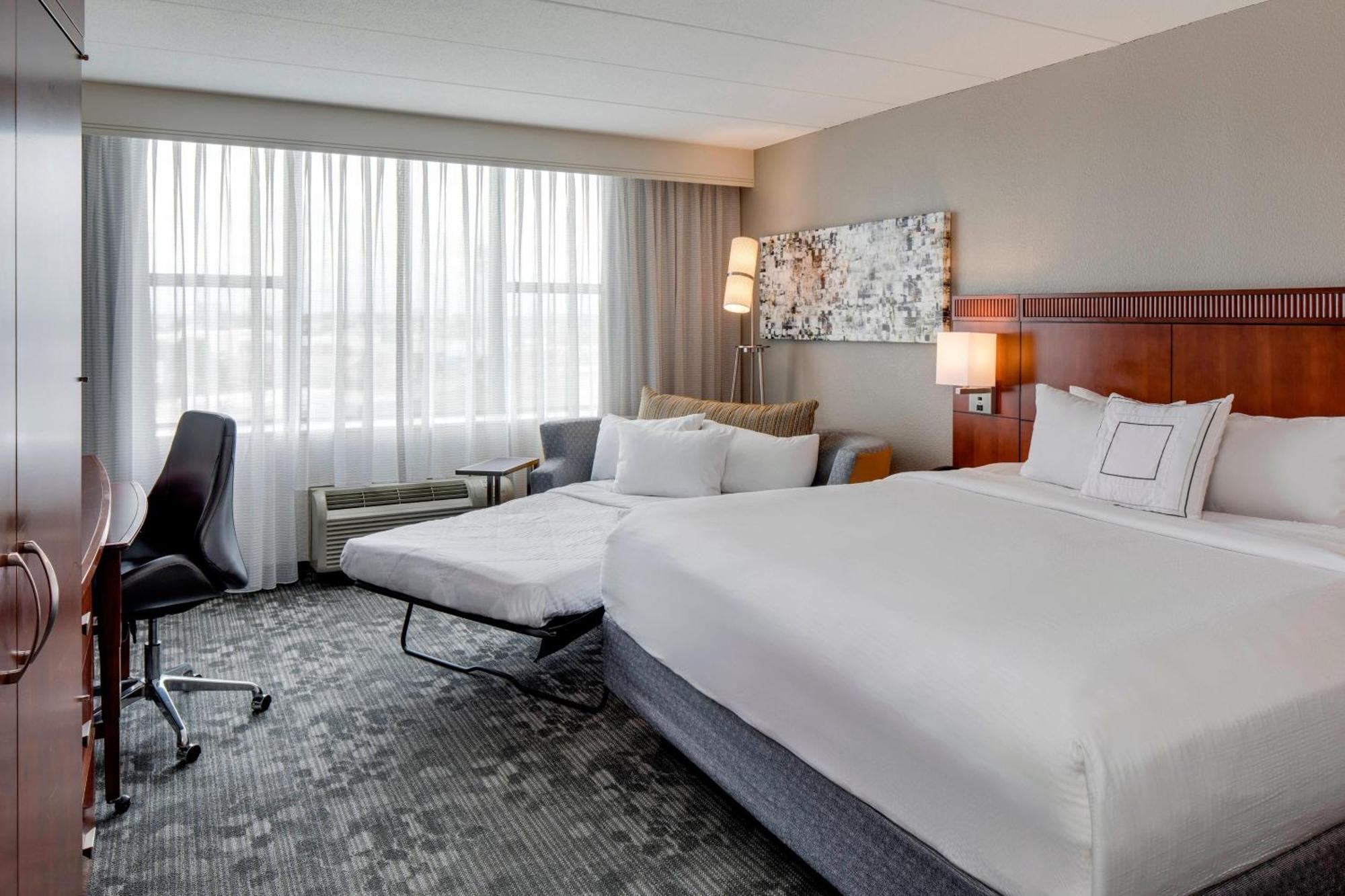Courtyard By Marriott Boston Logan Airport Hotel Kültér fotó