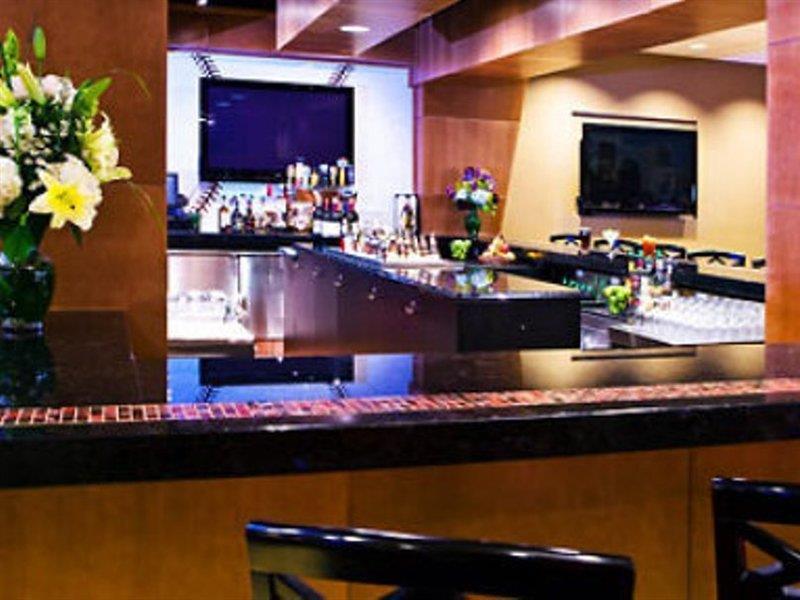 Courtyard By Marriott Boston Logan Airport Hotel Kültér fotó