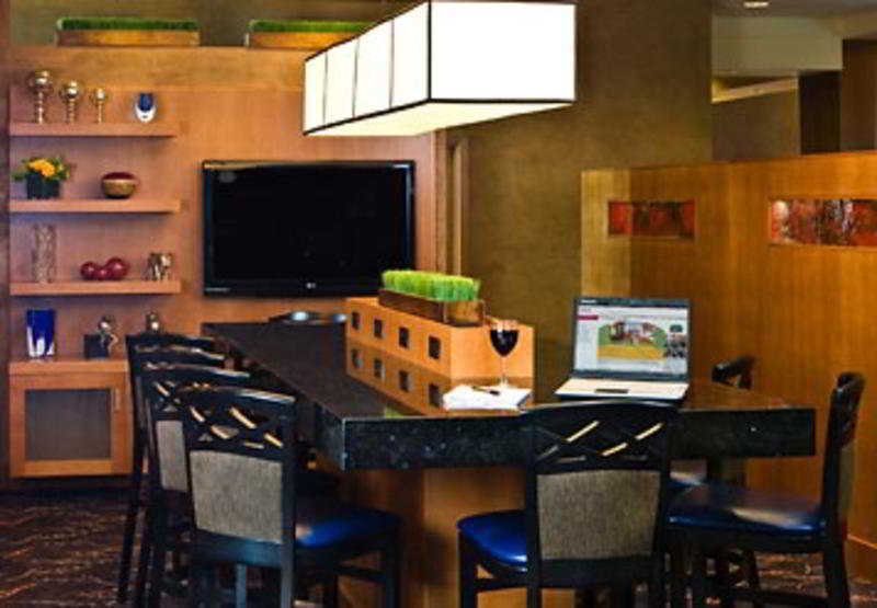 Courtyard By Marriott Boston Logan Airport Hotel Kültér fotó
