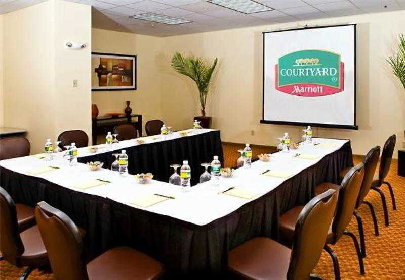 Courtyard By Marriott Boston Logan Airport Hotel Kültér fotó