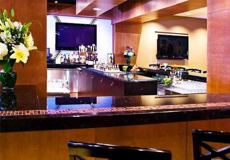 Courtyard By Marriott Boston Logan Airport Hotel Kültér fotó